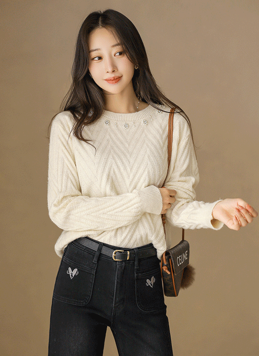 パールビジュー付き ジグザグジャガードニット nt43762