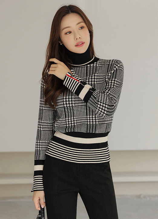 ボーダー切替チェックタートルネックニット