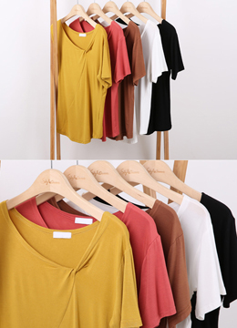 ツイストアクセントTシャツ