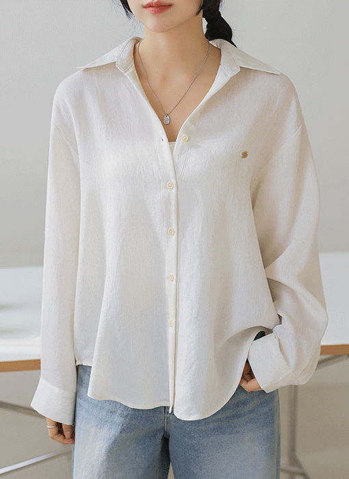 [THE ONME] ペンダント付き リネンブレンド ルーズフィット リンクルシャツ bl39621