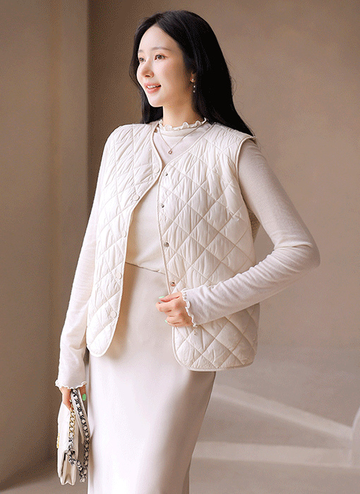 ケーブルニット切り替えベーシックキルティングベスト vt42577