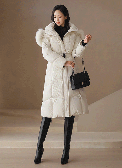 フォックスファーフード付き ベルテッドロングダウンコート jp43353