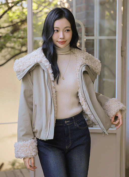 [Theonme] もこもこボア裏地付きワイドカラーショートブルゾン jp43563