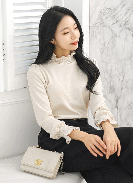 シルバービーズ付きメローステッチフリルハイネックプルオーバー ts43876