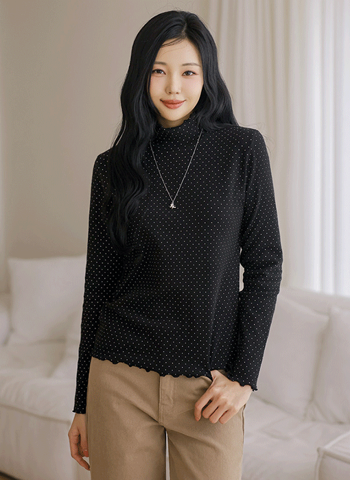 [THE ONME] ピーチ起毛ドット柄メローステッチハイネックＴシャツ ts43951