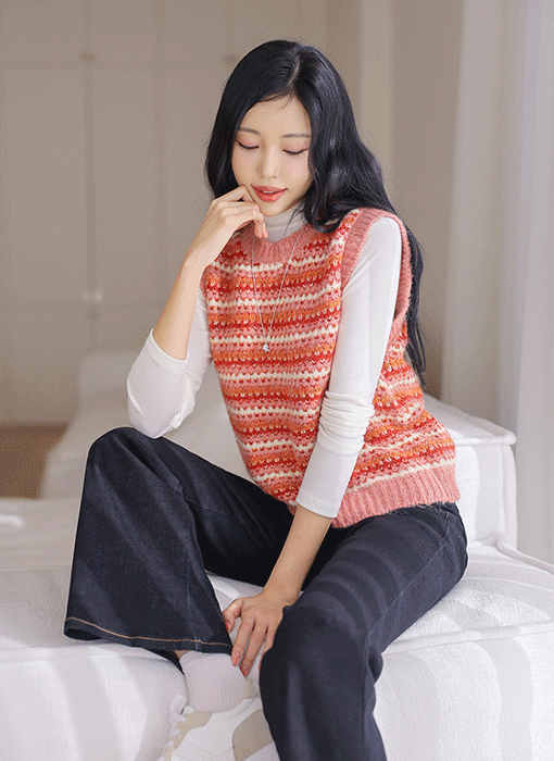 [THE ONME] ウールブレンド マルチボーダー クロシェ編みニットベスト vt43975