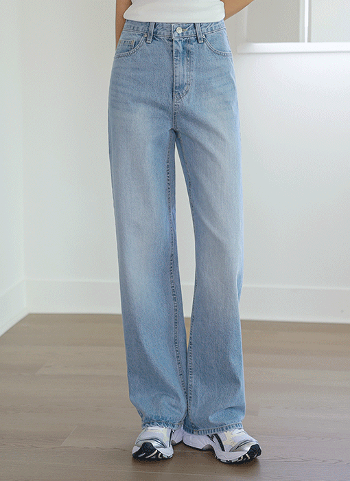 [THE ONME] ナチュラルウォッシュワイドデニムパンツ pt39030