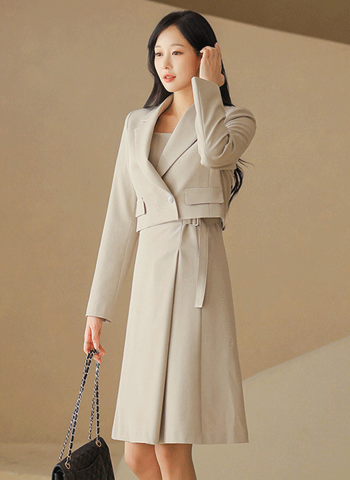 【2点セット】スクエアネック ノースリーブワンピース＆クロップド丈 テーラードジャケット セットアップ SET44725