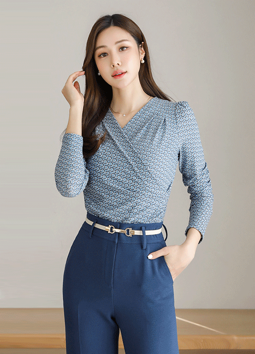 [Louis Angel] ラップデザイン幾何柄シャーリングブラウス bl23431